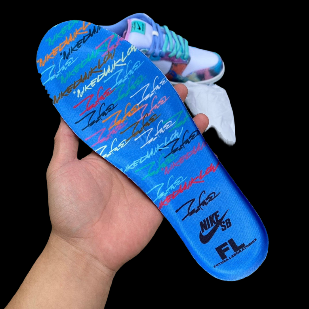 Futura Laboratories x Dunk Low SB