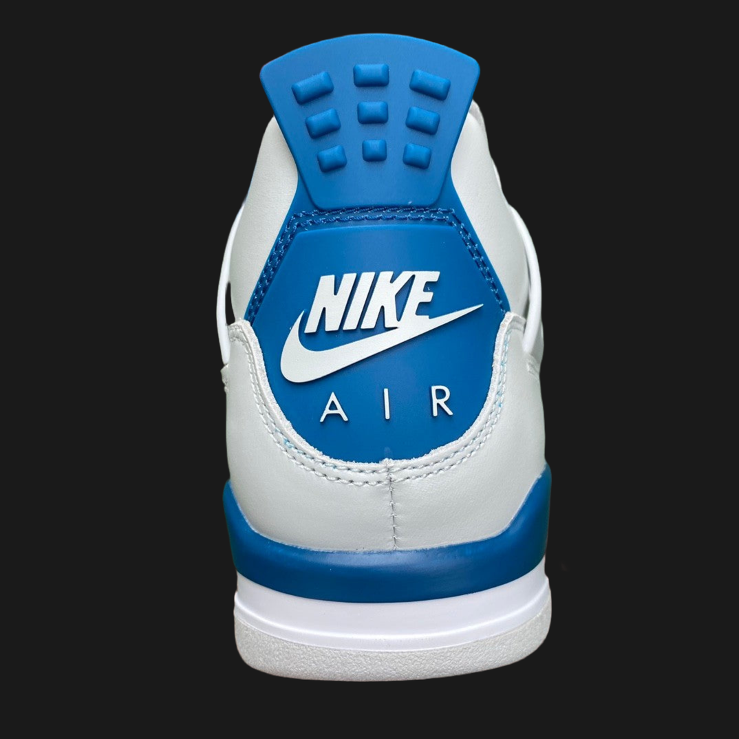 Jordan Retro 4 ‘Military Blue’