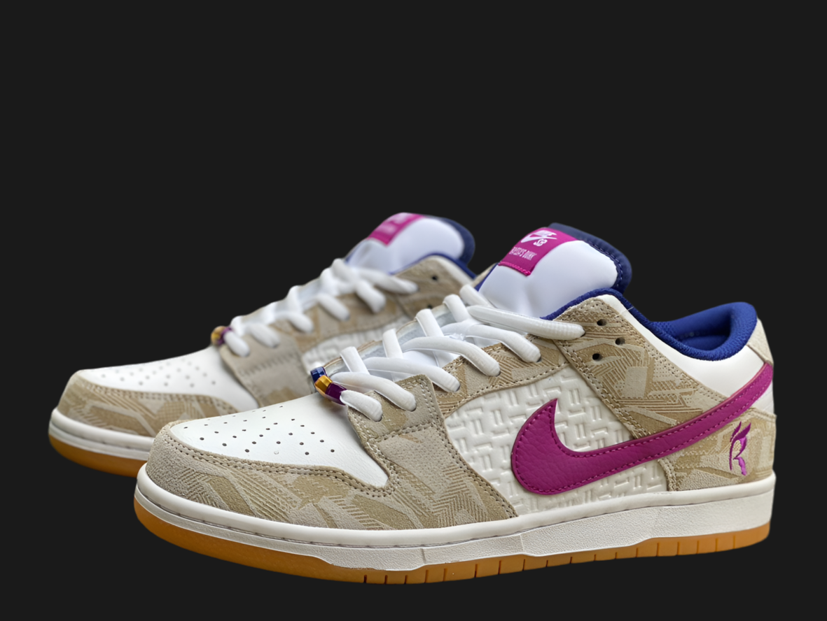 SB Dunk Low x Rayssa Leal