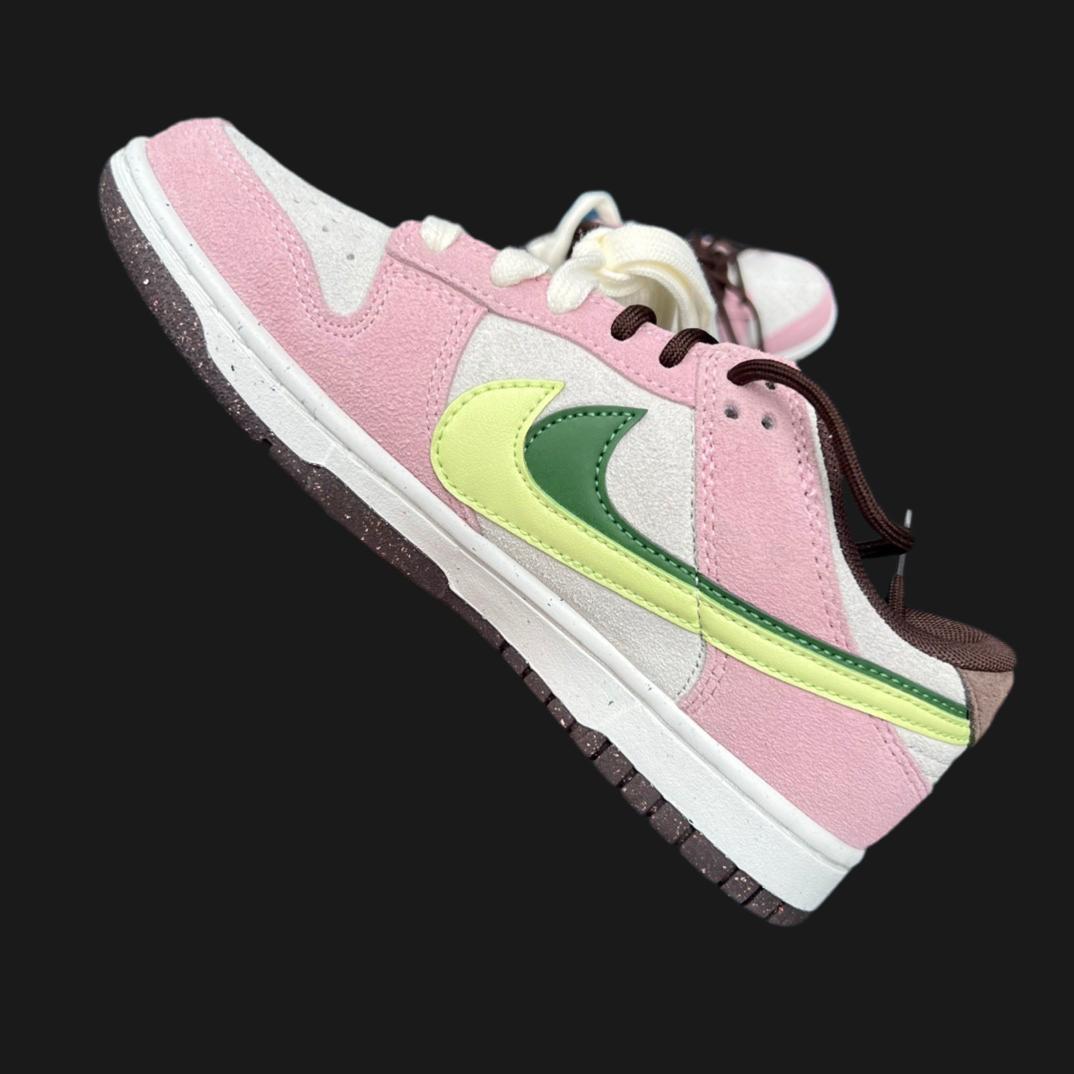 Nike Dunk Low Pink Glaze