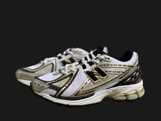 New Balance 1906r ‘Metallic Silver Metallic Gold’